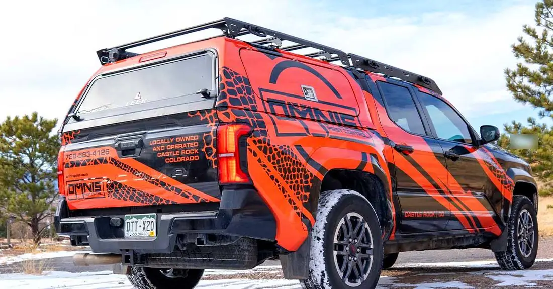 photo:truck-big OMNIS Pest Control truck